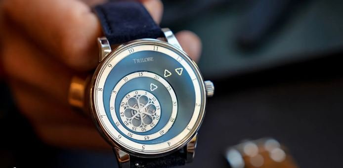 A Look Inside Your Luxury Watch