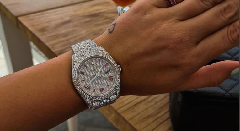 Exploring Gemstone Luxury Watches for Women.