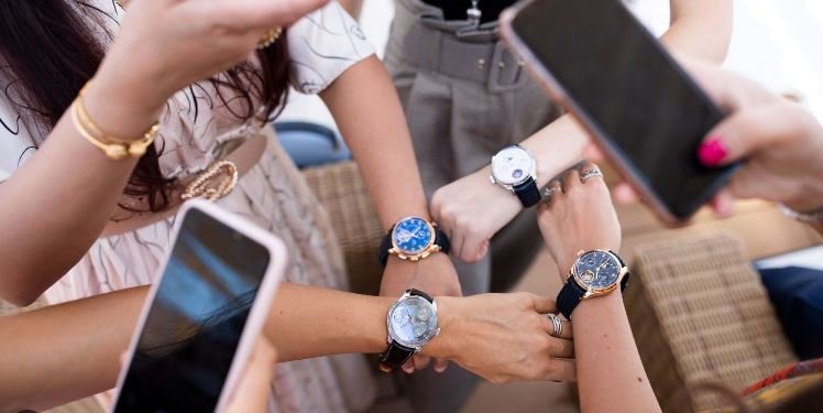 Highlighting Women in Luxury Watchmaking.