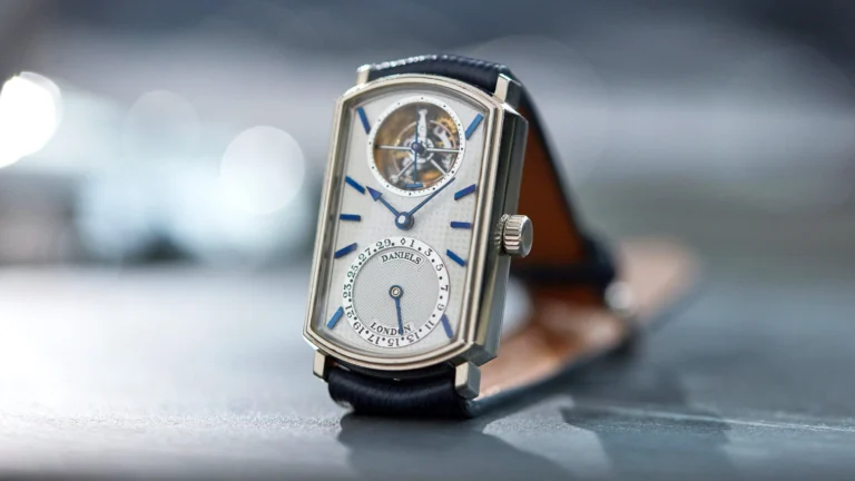 The Impact of Modern Technology on Traditional Watchmaking